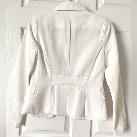 NWT Women Forever 21 Blazer Jacket in White. Size Small - Picture 6 of 7